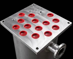 Cypress Industries stainless steel tank with precision machined top plate and TIG welded flanged nozzle